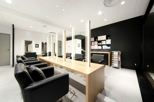 mod's hair Salon