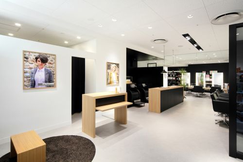 mod's hair Salon